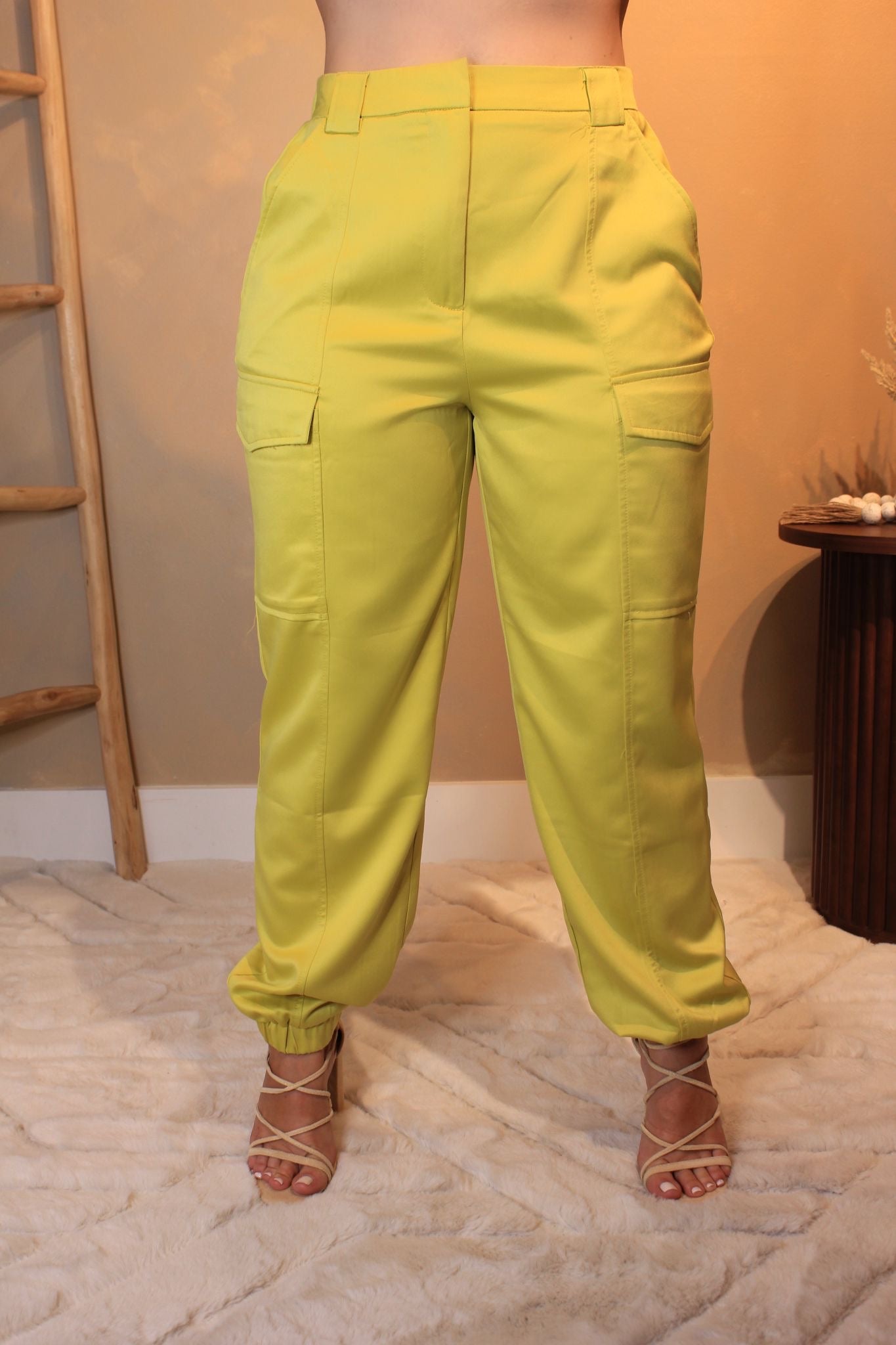 GREEN LIGHT PANTS