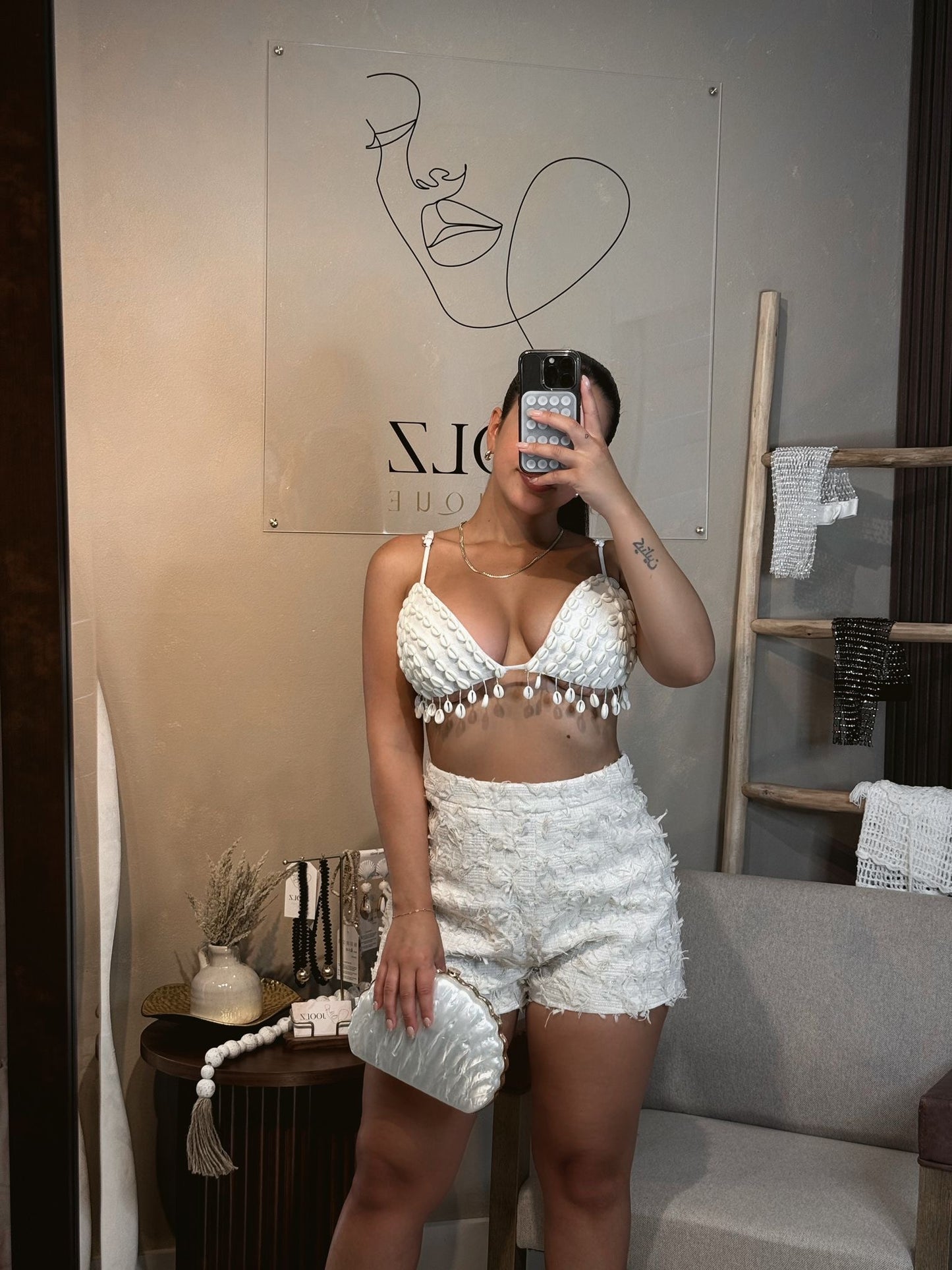 The Bali Shell Set
