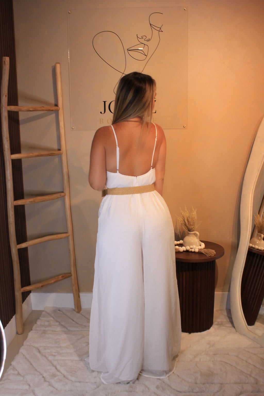 WHITE GLAMOUR JUMPSUIT