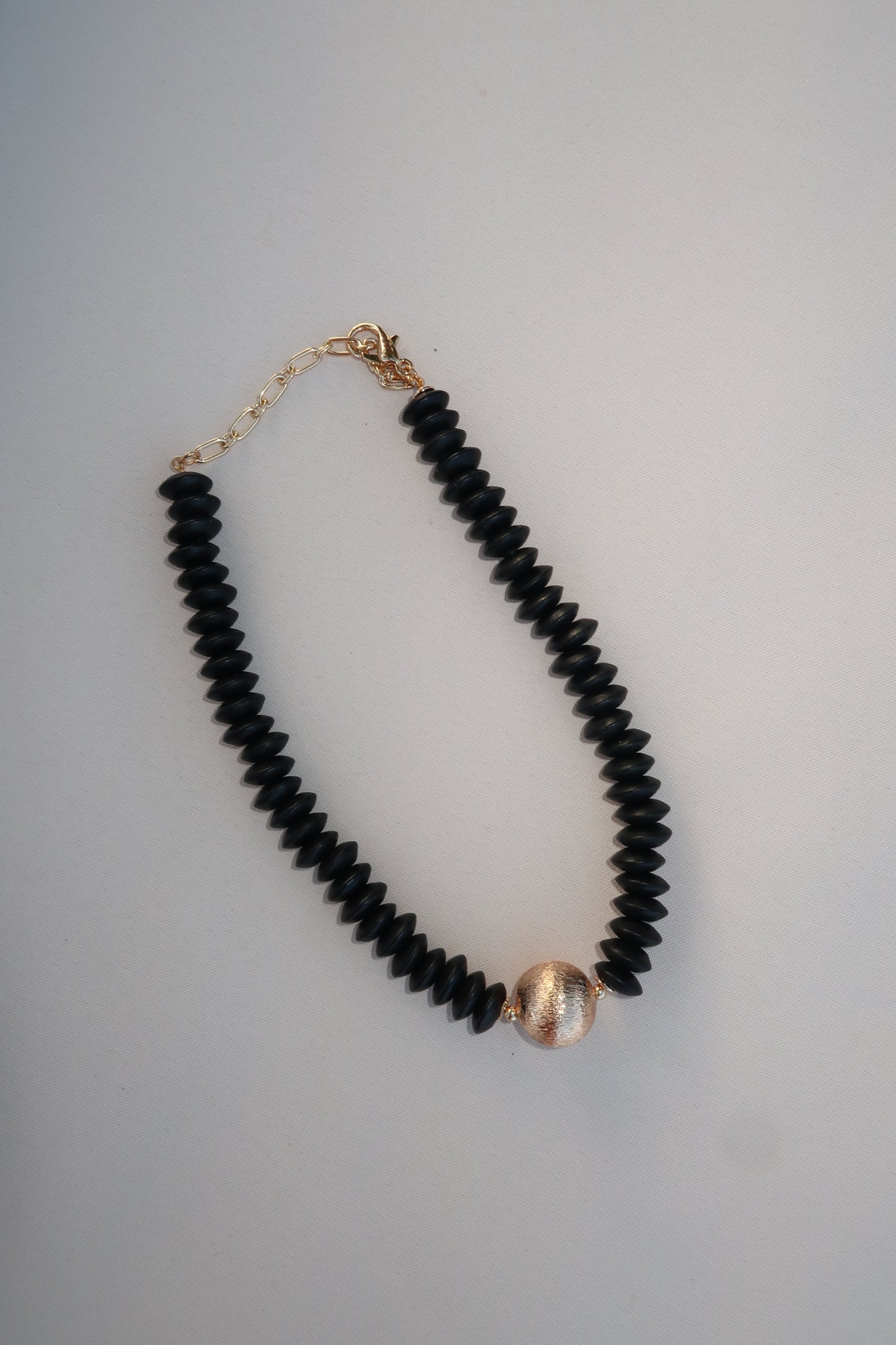 BLACK AND GOLD NECKLACE
