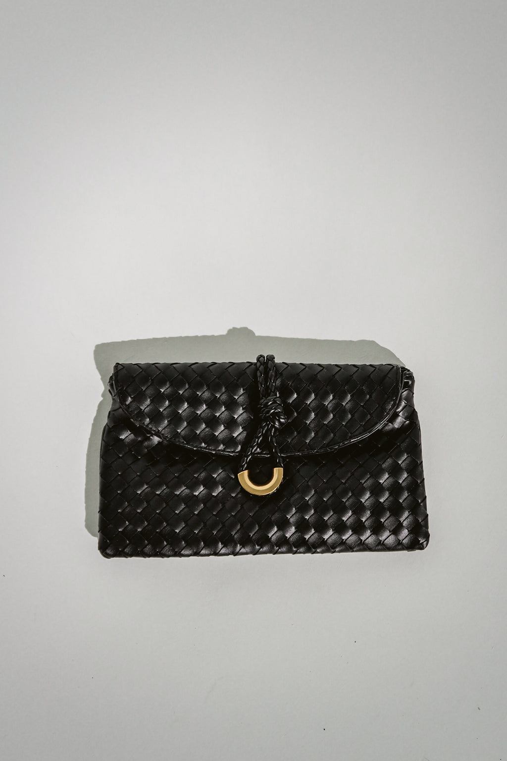 The Milano Woven Clutch